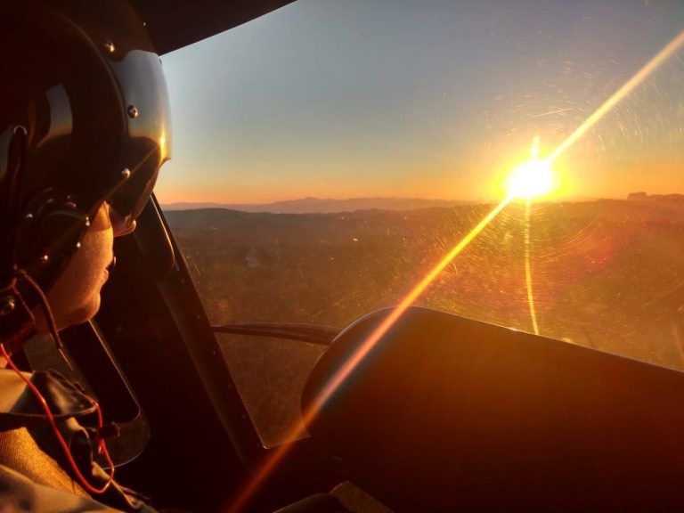 Base de São José dos Campos participa da Operação Inverno com presença feminina na tripulação