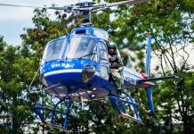 Helicóptero da PM da Bahia intercepta na região de São Sebastião do Passé carga roubada em Sergipe