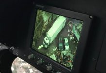 Equipe policial do helicóptero Fênix 01 do GAM localiza caminhão roubado em Irajá, RJ