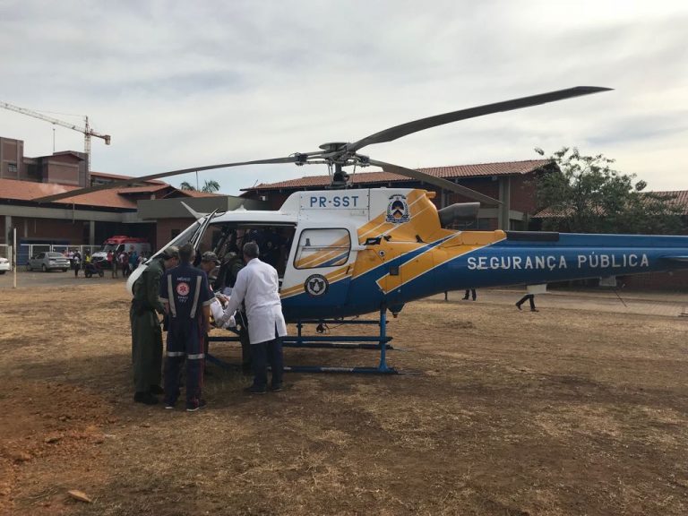 Helicóptero do CIOPAER realiza transporte de paciente para o Hospital Geral de Palmas, TO