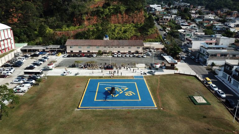 12º Batalhão da PM de Balneário Camboriú inaugura heliponto estimado em 120 mil Reais