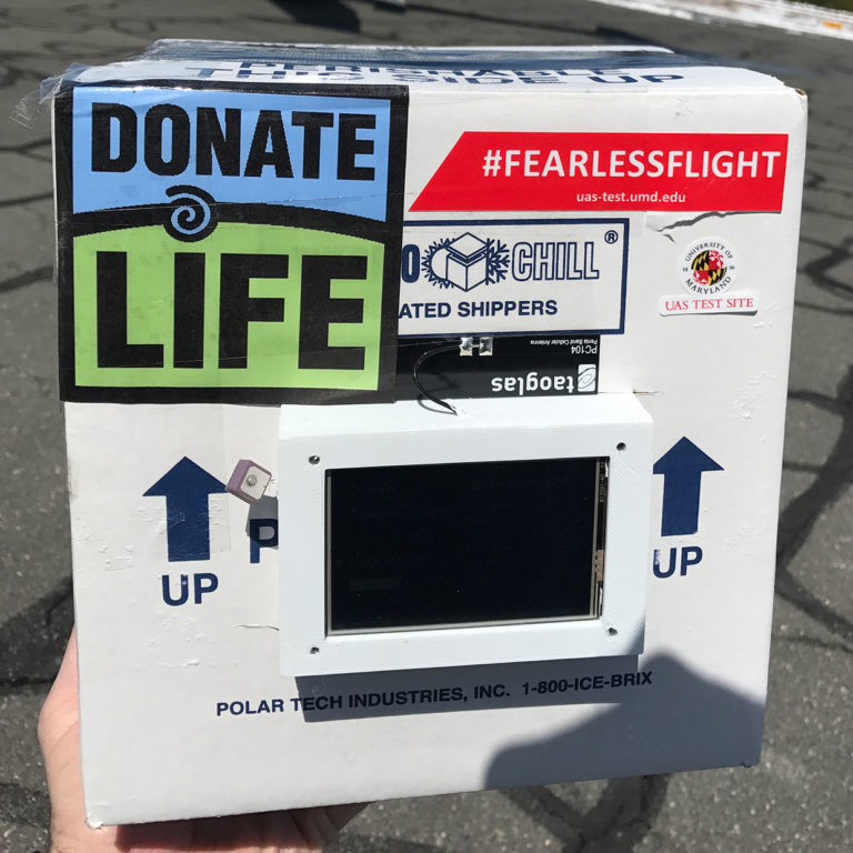 Teste realizado pela Universidade de Maryland confirma que drones podem entregar órgãos humanos com segurança