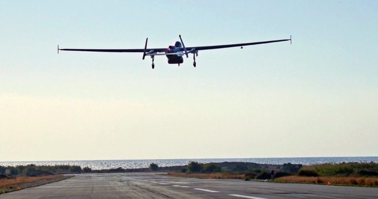 Sistema Heron da IAI e Airbus completa com êxito 200 horas de voo no espaço aéreo civil europeu