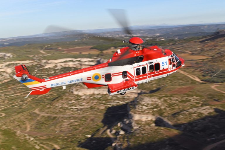Ministério do Interior da Ucrânia recebe os primeiros H225 para missões SAR e policial