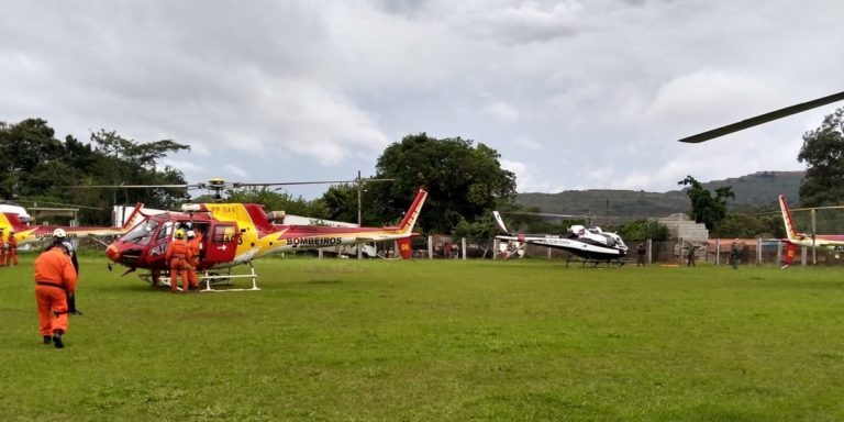 Força Aérea Brasileira coordena cerca de 300 voos por dia nas buscas às vitimas de Brumadinho, MG