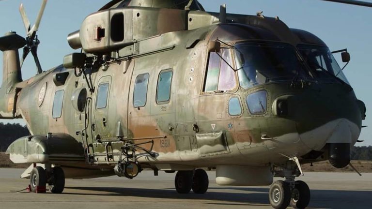 Força Aérea de Portugal resgata passageiro no navio de cruzeiro “Marco Polo”