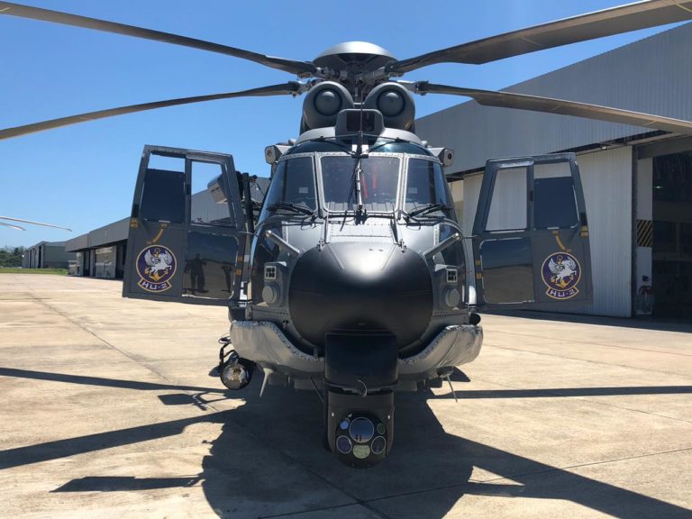 Aeronaves e militares das Forças Armadas apoiam as buscas e resgates na cidade de Brumadinho, MG
