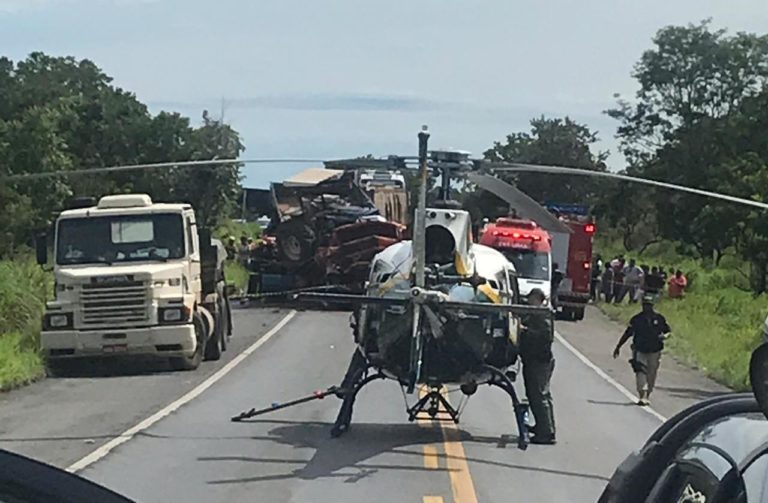 Equipe do CIOPAer resgata motorista preso nas ferragens após engavetamento na BR-070, MT