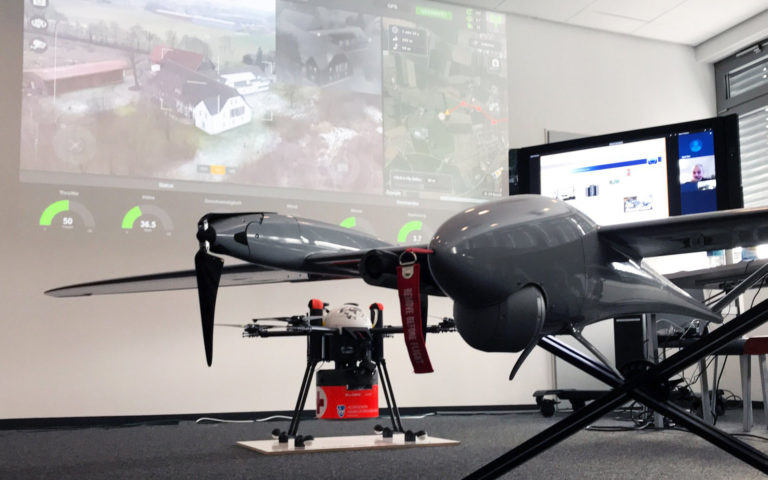 DRF Luftrettung da Alemanha promove workshop sobre o uso de drone em resgate aeromédico e desastres