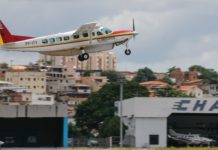 Corpo de Bombeiros de MG faz transporte de menino de 5 anos que precisava realizar cirurgia de transplante de rins em SP