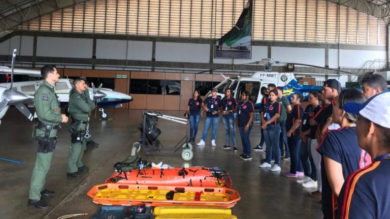 Alunos do Curso de Especialização em Urgência e Emergência do CETEM visitam o CIOPAer do Mato Grosso