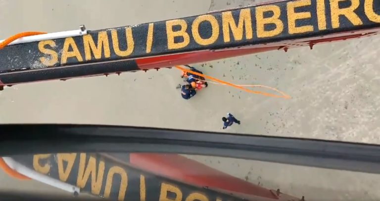 Arcanjo 01 do Corpo de Bombeiros é acionado para resgatar mulher desacordada em trilha do Matadeiro, SC