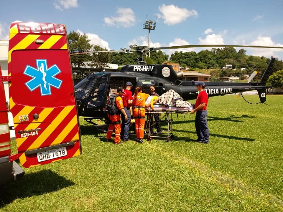 SAERFRON realizou transporte de paciente com quadro de insuficiência cardíaca, de Palmitos para Xanxerê. Foto: SAER