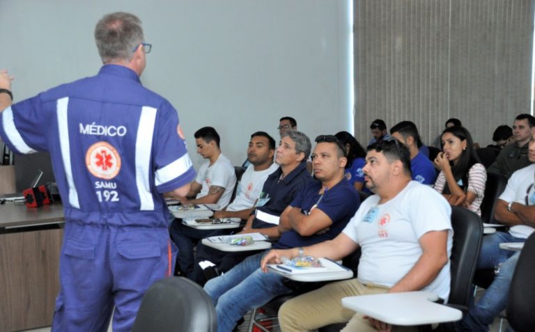 Equipes do SAMU e CIOPAer de Tocantins aprimoram conhecimentos sobre transporte aeromédico