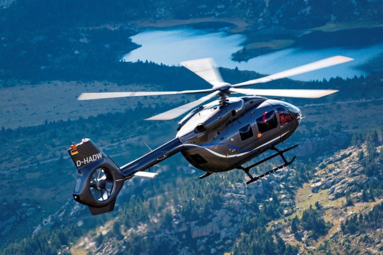 Airbus Helicopters apresenta o novo H145 com rotor de cinco pás na Heli-Expo 2019
