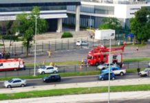 Helicóptero do Corpo de Bombeiros do RJ é acionado para resgate de ciclista atropelado na Barra da Tijuca