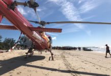 Equipes aeromédicas dos Arcanjos 01 e 02 socorrem duas vítimas com PCR na praia do Campeche, SC