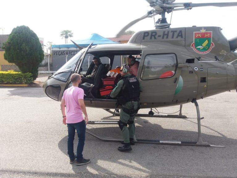 Em operação contra o tempo Águia 01 transporta equipamentos para socorrer homem com aneurisma da aorta abdominal, em Joinville