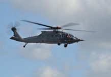 Helicóptero de resgate em combate Sikorsky HH-60W realizou seu primeiro voo teste na Flórida, EUA