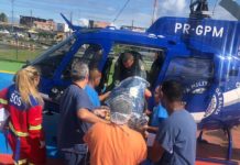 Equipe do Guardião 02 do GRAER socorre idosos feridos em grave acidente de trânsito na BA-093