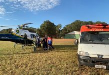 Em apoio ao SAMU, Águia 04 do CIOPAER transporta vítima de trauma da Aldeia de Pirigara para Poconé, MT