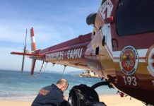 Bombeiros e equipe do Arcanjo 01 socorrem pescador nas proximidades da Ilha do Macuco, em Bombinhas