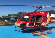 Dois helicópteros são utilizados em operação para captação e transporte de órgãos de Mafra para Blumenau