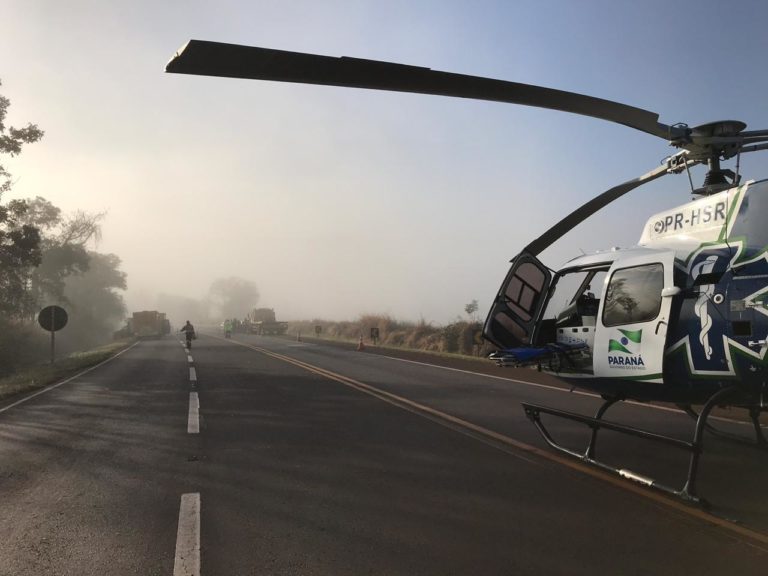 SAMU e VIAPAR socorrem vítimas de acidente de trânsito na BR-369, em Ubiratã, PR