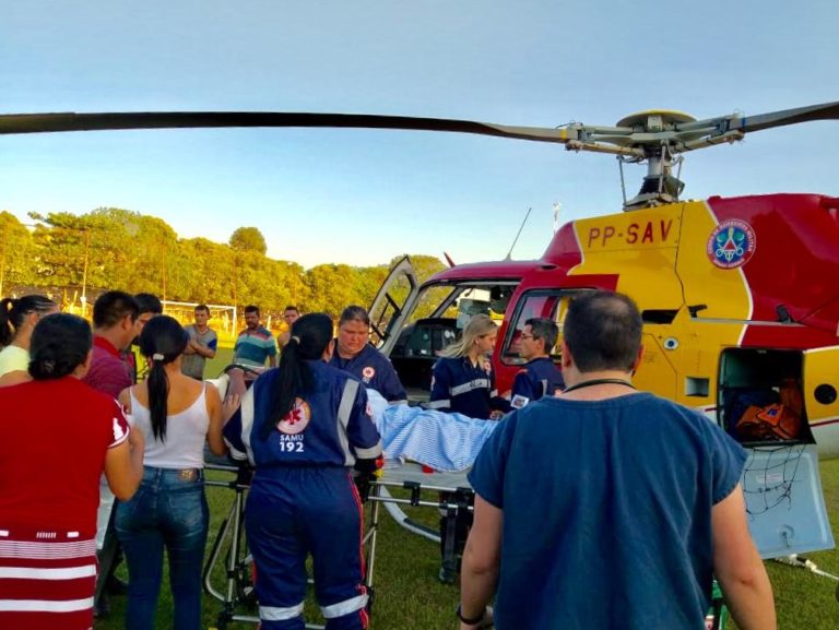 Arcanjo 06 realiza suporte aéreo avançado de vítima de acidente em Canápolis e vítima de IAM em Araxá