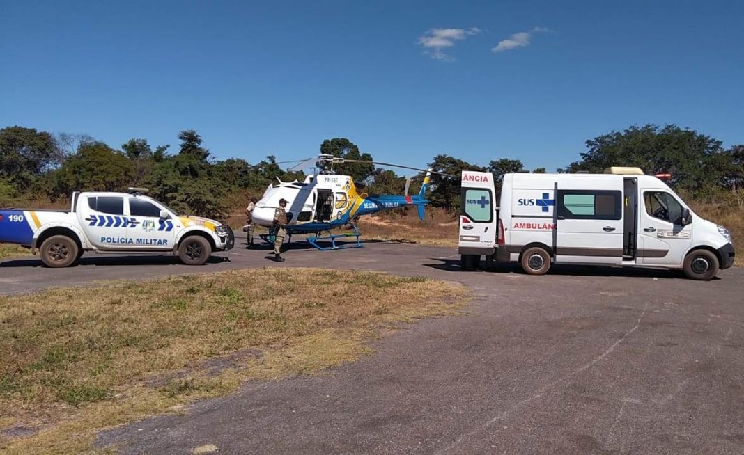 Helicóptero e avião são utilizados para transportar vítimas de capotamento em Dianópolis, TO. Foto: Divulgação/SSP TO.