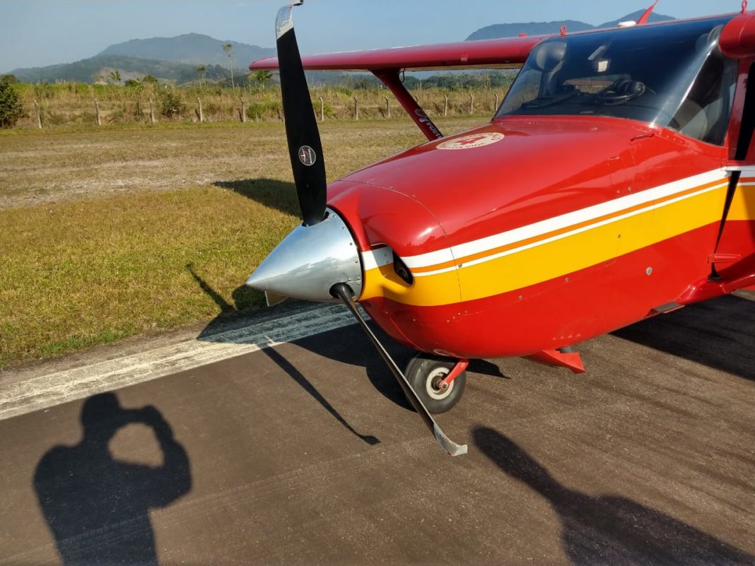 Após problema no trem de pouso aeronave Arcanjo 04 ficará temporariamente fora de operação. Foto: Divulgação