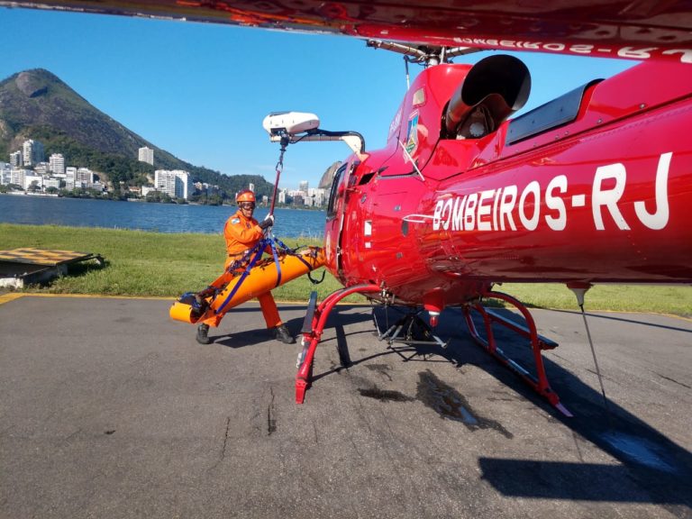 Corpo de Bombeiros do RJ recebeu equipamentos operacionais, viaturas e divulgou balanço de 2018