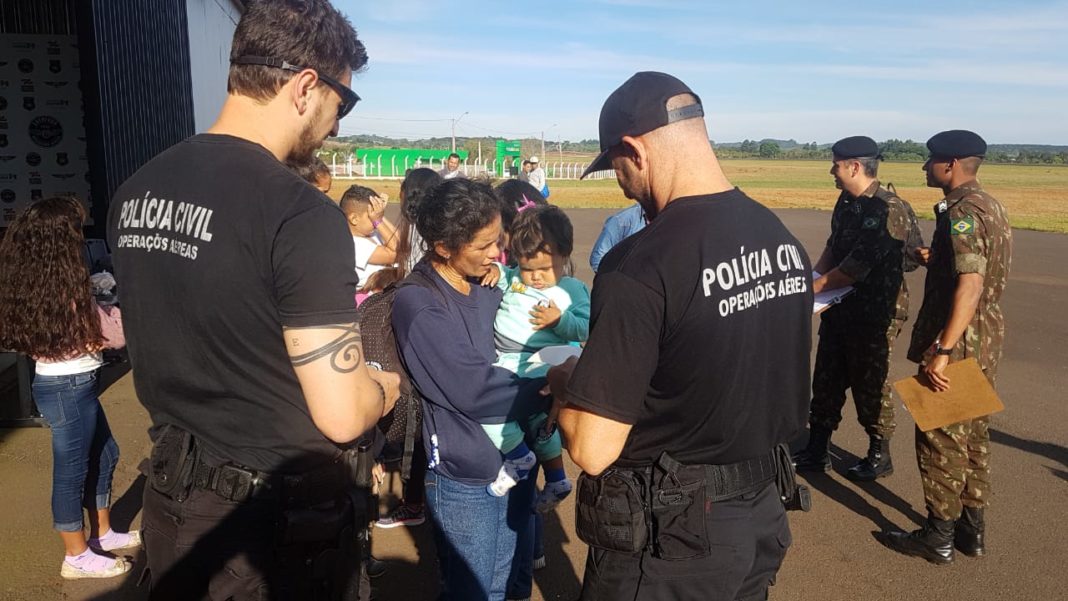 SAER da Polícia Civil participa da operação de interiorização de venezuelanos no Oeste Catarinense. Foto: SAER Fron.