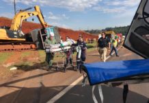 Saúde 10 e bombeiros resgatam vítima de acidente de trânsito na BR-376, norte do Paraná