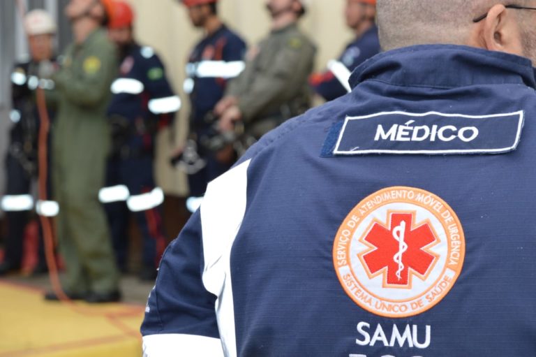 BPMOA treina operadores aerotáticos para Operação Verão e capacita operadores de suporte médico