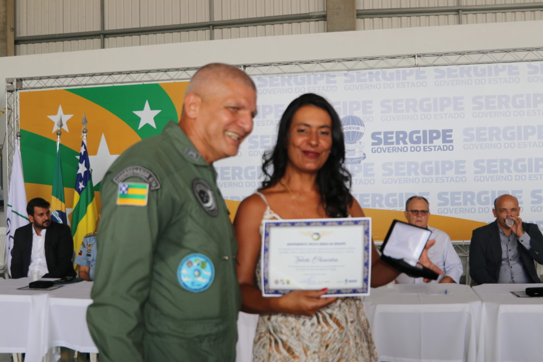 Grupamento Tático Aéreo de Sergipe & Spelaion O instrutor Walker