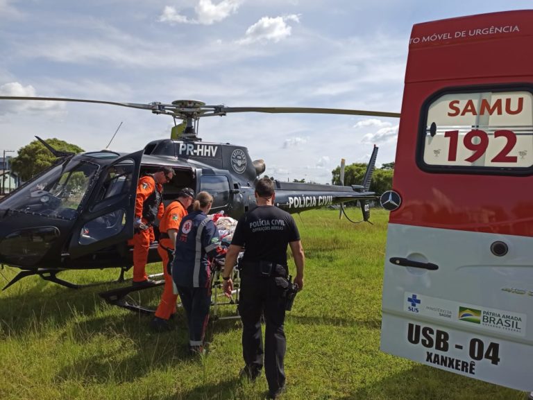 Equipes de resgate socorrem vítima de infarto agudo do miocárdio em Caxambu do Sul, SC