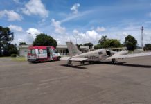 Equipes do SAMU e BAPM transportam bebê com problemas cardíacos de Campos Novos para hospital em Joinville, SC