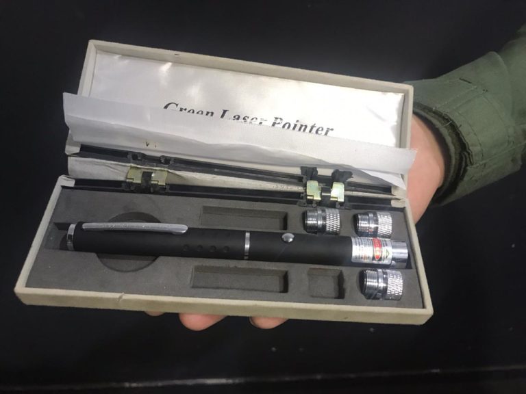 Adolescente é apreendido após apontar laser para helicóptero do CIOPAER e atrapalhar visão do piloto