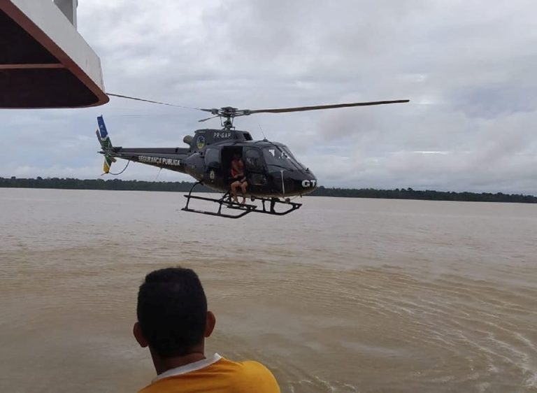 GTA do Amapá e GRAESP do Pará transportam sobreviventes do naufrágio ocorrido no Rio Jari, AP