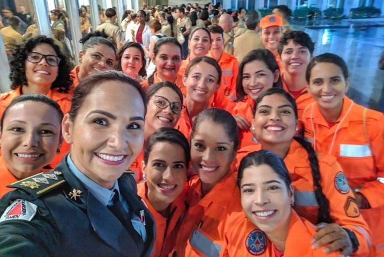 Competições, palestras e homenagens marcaram o VI Encontro Nacional de Bombeiras Militares