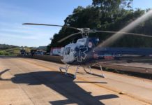 Equipes do SAMU socorrem vítimas de grave acidente envolvendo três veículos na BR-163