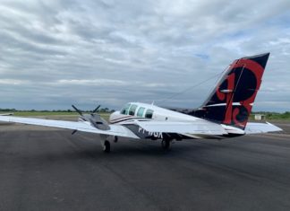 Governador do Acre cede avião particular para transportar insumos médicos no combate ao COVID-19