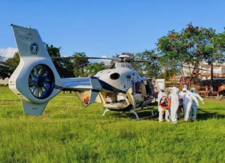 Coordenação de Operações Aéreas transporta paciente com COVID-19 de Itaboraí para Vassouras, RJ