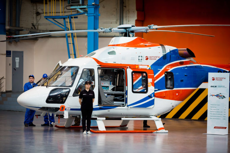 Helicópteros russos Ansat preparados para as operações aeromédicas