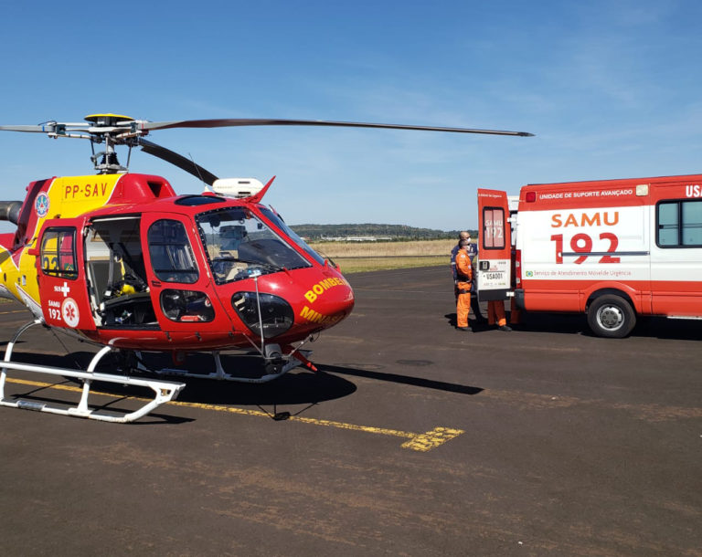 Bombeiros e SAMU socorrem vítima de infarto agudo do miocárdio de Ituiutaba para Uberlândia, MG