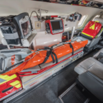 Interior do Learjet 55 da Halo.