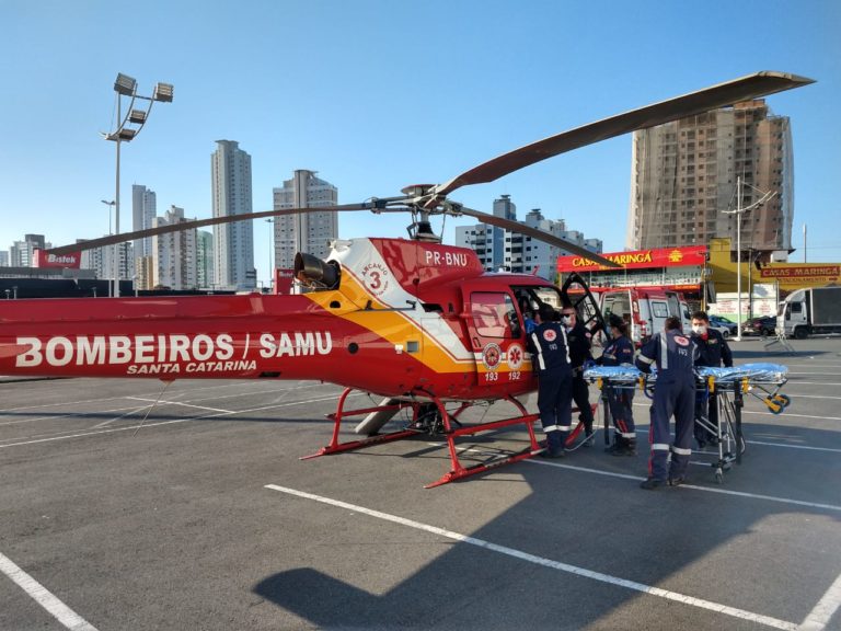 Arcanjos de Santa Catarina realizam múltiplos atendimentos aeromédicos no final de semana