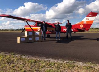 Corpo de Bombeiros transporta testes rápidos de COVID-19 para cidades do oeste de Santa Catarina