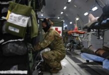 Força Aérea dos EUA completa sua primeira missão de evacuação aeromédica com o avião KC-46